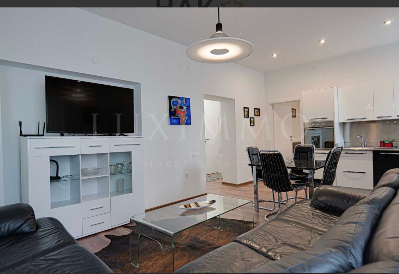 A Lovely 2 Bedroom Apartment In The Heart Of Sofia Sófia Exterior foto
